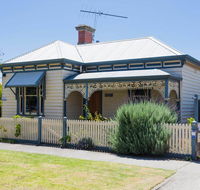 Abaleen House - Accommodation Nelson Bay