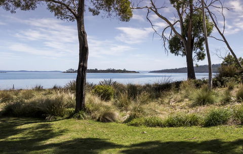 Abs By The Bay - Accommodation Nelson Bay 0