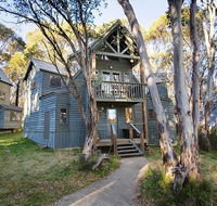 Absinthe - Accommodation Nelson Bay