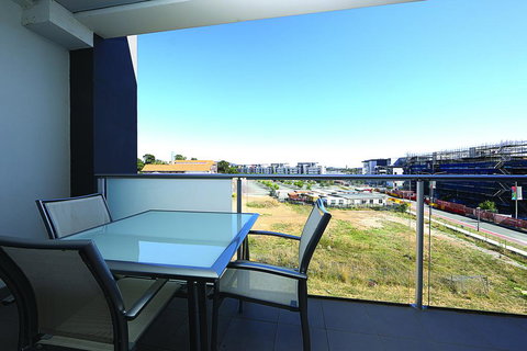Accommodate Canberra - Aspire - Nelson Bay Accommodation.com 1