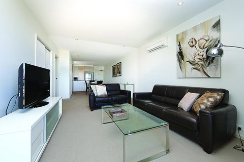 Accommodate Canberra - Aspire - Nelson Bay Accommodation.com 2