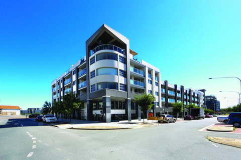 Accommodate Canberra - Aspire - Nelson Bay Accommodation.com 0