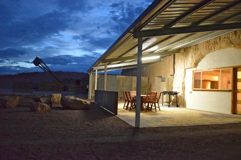 Dug Out B&B - Accommodation Nelson Bay 0