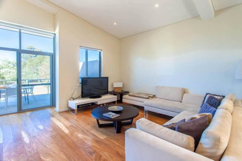 Eagle Escape I Private Properties - Accommodation Nelson Bay 2