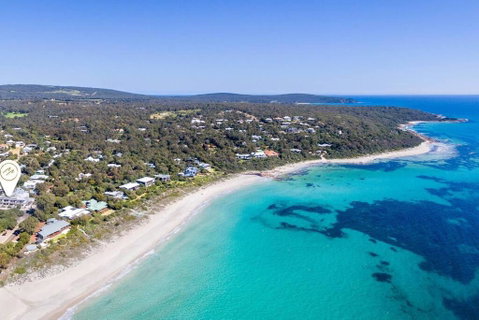 Eagle Escape I Private Properties - Accommodation Nelson Bay 0