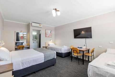 Econo Lodge Port Augusta - Accommodation Nelson Bay 2