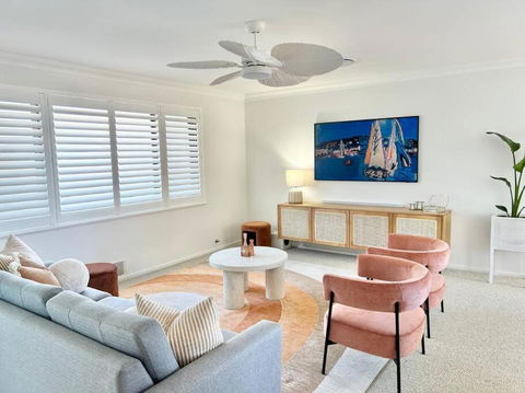 Dolce Vista - North Beach Coastal Haven - Nelsons Bay Accommodation 0