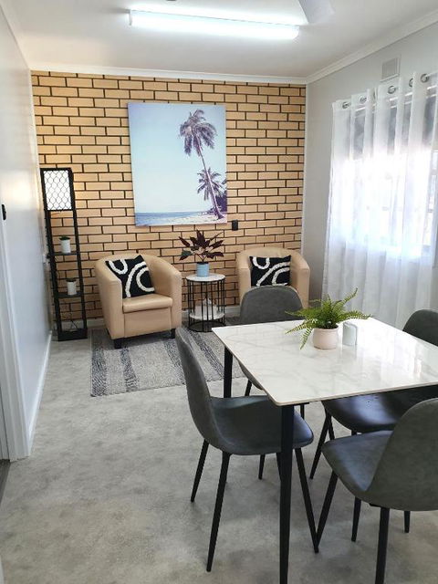 Elliston Apartments - Accommodation Nelson Bay 3