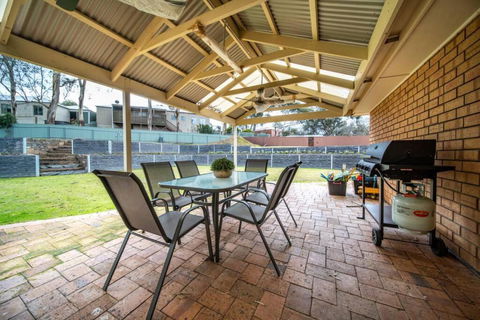 Escape To Adelaide Hills - Accommodation Nelson Bay 2