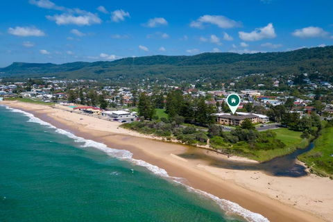 Esplanade Escape - Beachfront Family Bliss - Accommodation Nelson Bay 1