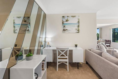 Esplanade Escape - Beachfront Family Bliss - Accommodation Nelson Bay 4
