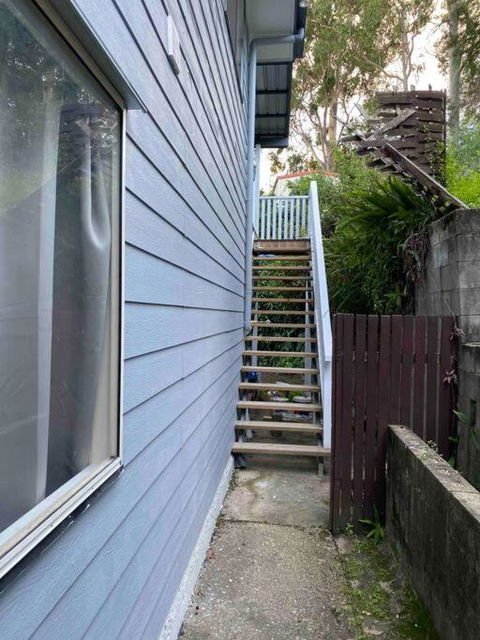 FAMILY 3-bedroom Everton Hills Apartment - Accommodation Nelson Bay 2