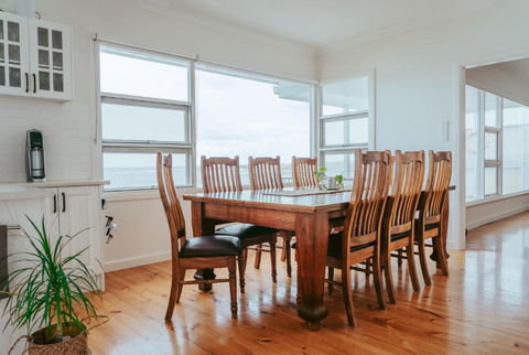 Flinders Island Eco Escape - Nelsons Bay Accommodation 4