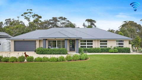 Forest Brae - Accommodation Nelson Bay 0