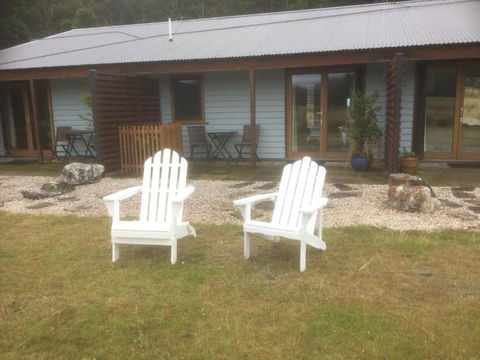 Forest Walks Lodge - Accommodation Nelson Bay 3