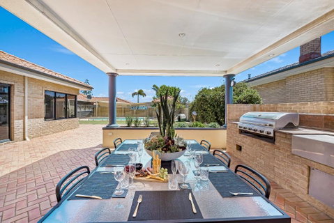 Fun In The Sun Pool Bliss & Ocean Views - Accommodation Nelson Bay 1