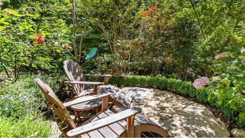 FROGWELL HOLLOW Immerse Into An Idyllic Fairytale - Accommodation Nelson Bay 2