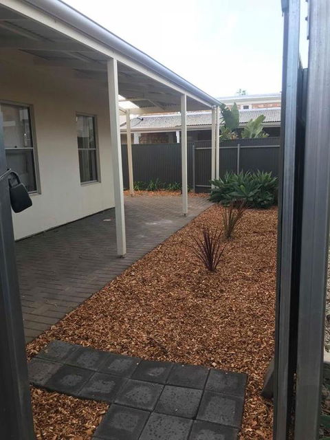 Gawler Townhouse U1 1 Bedroom - Nelsons Bay Accommodation 3