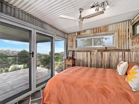 Golden Ash Grove Eco Farm - Nelsons Bay Accommodation 3