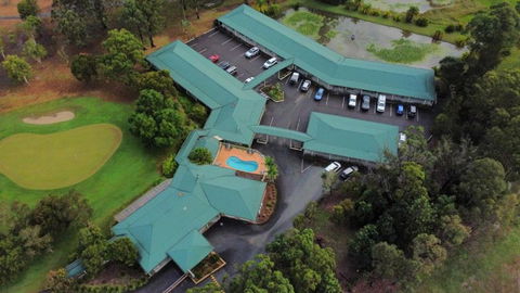 Golf Club Motor Inn Wingham - Accommodation Nelson Bay 2