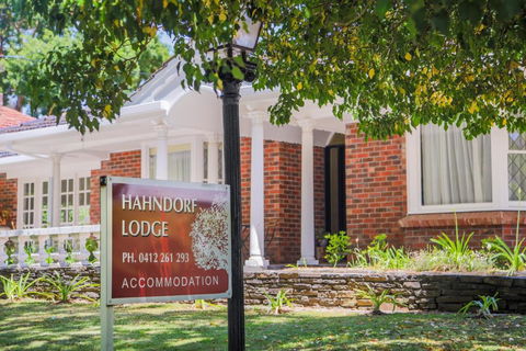 Hahndorf Lodge Pioneer Suite - Main Street Hahndorf On Site Secure Parking - Accommodation Nelson Bay 0