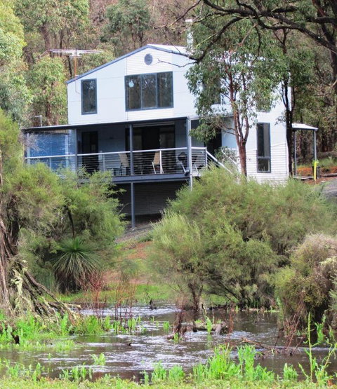 Hidden Grove Retreat - Accommodation Nelson Bay 0