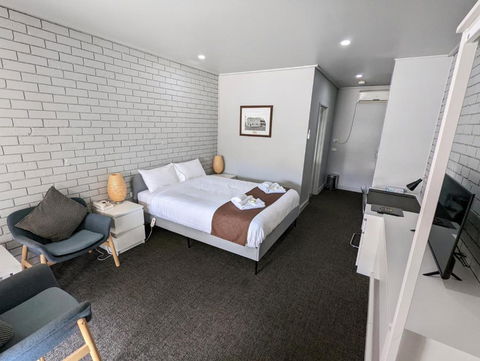 Homestead Motor Inn & Apartments - Accommodation Nelson Bay 3