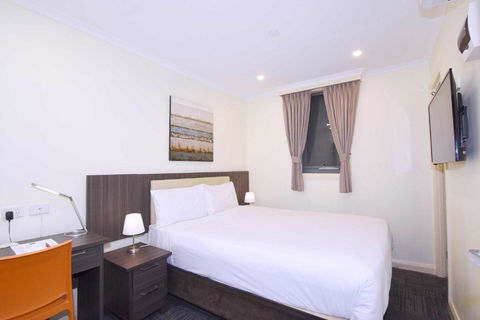 Ibis Styles Kingsgate Hotel - Accommodation Nelson Bay 2