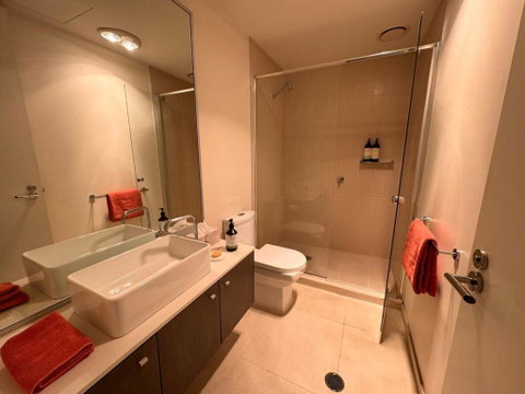 Ideal Quiet 1BR Prahran Apt Near Cafes Transport - Accommodation Nelson Bay 3