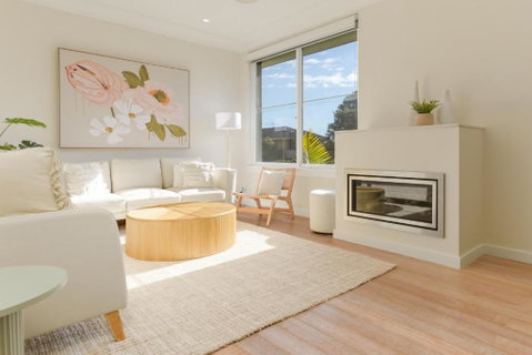 Idyllic 4-Bed Home With Alfresco Area Near Beach - Accommodation Nelson Bay 1