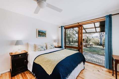 Ilkley House - A Refreshing Family Rural Getaway - Accommodation Nelson Bay 2
