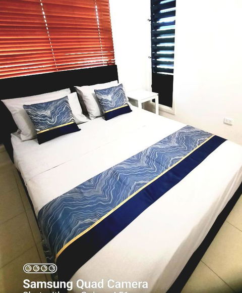 ISLAND ROOM On Magnetic Island - Accommodation Nelson Bay 0