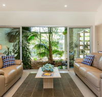 Adelphi Waterfront 2 Bedroom Ground Floor Home - Accommodation Nelson Bay