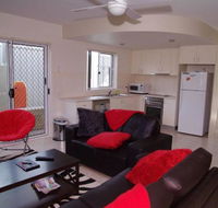Adrift 5B Scott Street - Accommodation Nelson Bay