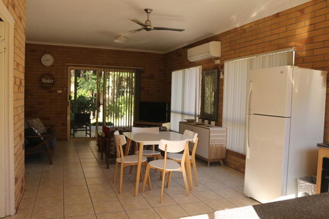Agnes Palms Accommodation - Accommodation Nelson Bay 2