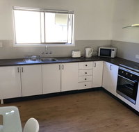 Airlie Getaway Unit 1 - Accommodation Nelson Bay