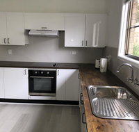 Airlie Getaway Unit 2 - Accommodation Nelson Bay