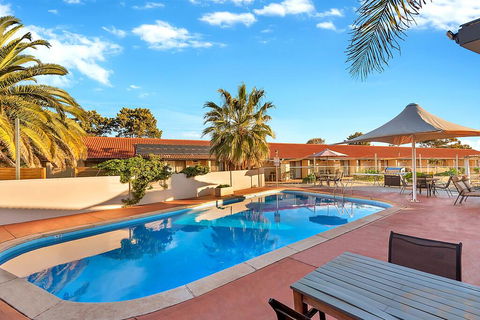 Alexander Motel Whyalla - Nelsons Bay Accommodation 1