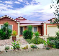 All Seasons Port Elliot Holiday House - Accommodation Nelson Bay