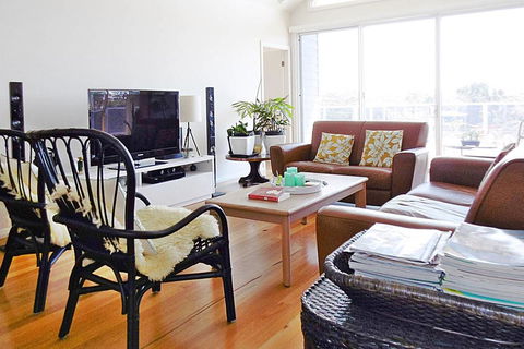 Allure - Accommodation Nelson Bay 1