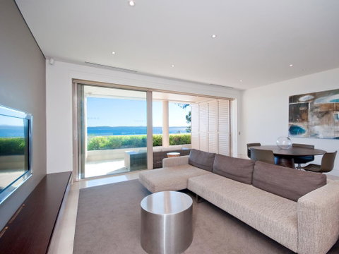 Amarna Luxury Beach Resort - Nelson Bay Accommodation.com 2