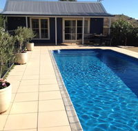 Amazing Views Pet Friendly Bed and Breakfast - Accommodation Nelson Bay