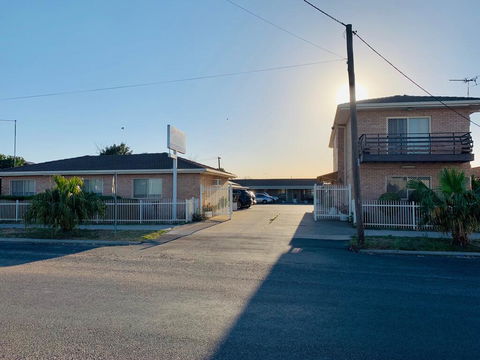 Angel's Rest Motel - Accommodation Nelson Bay 2