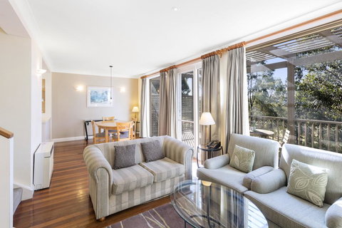 Apartments @ 15 Thompsons - Nelsons Bay Accommodation 1