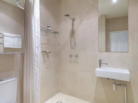 Apartments @ 480 Collins - Accommodation Nelson Bay 2