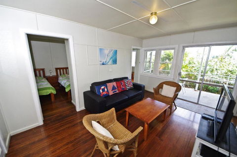 Apollo 2 9 Hodgson Street - Accommodation Nelson Bay 1