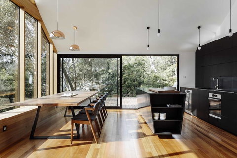 Apollo Bay House - Accommodation Nelson Bay 1