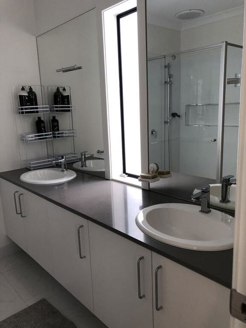 Apple House Upper Point Cook - Accommodation Nelson Bay 3