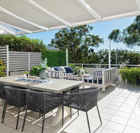 Arabella - Stylish Seaside Sanctuary With Views - Accommodation Nelson Bay