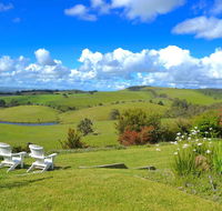 Arnold House - Accommodation Nelson Bay